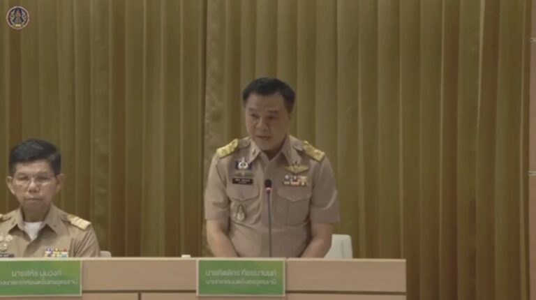 เทศบาลอุดรทุ่ม 20 ล้าน ลอกท่อหวังน้ำจะไม่ท่วม